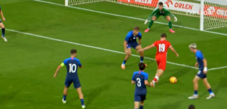 [ZOBACZ!] Jest przyszłość po Lewandowskim? Młody polski piłkarz zachwyca niczym Messi