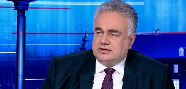 Sakiewicz: Pierwszy raz od 1989 r. siłą uniemożliwia się posłom udział w obradach Sejmu