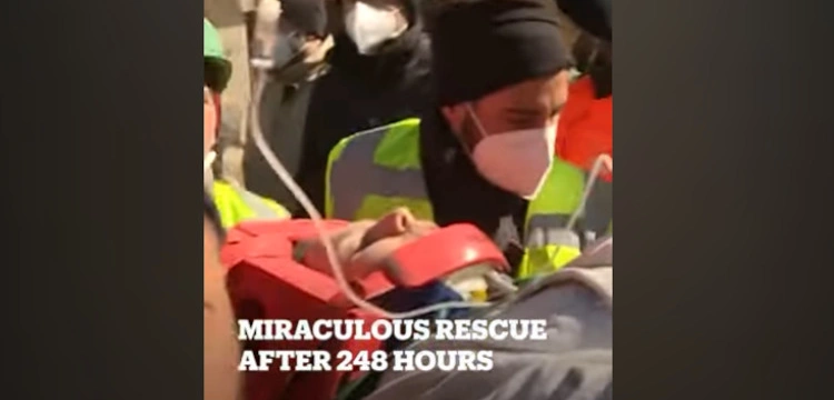 Niebywałe! 17-latka z Turcji przeżyła ponad tydzień pod gruzami!