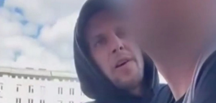 I skończyło się rumakowanie. Sprawca ataku na ekipę TVP sam zgłosił się na policję