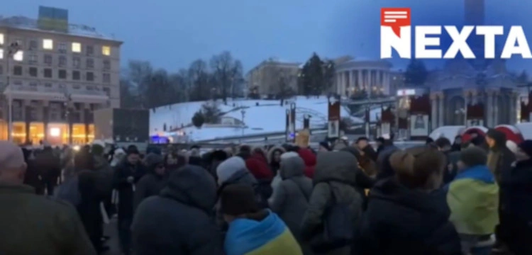 Ukraińcy protestują po dymisji gen. Załużnego