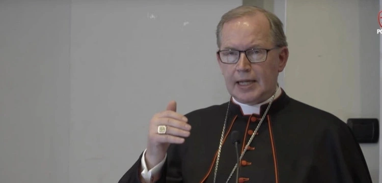 Prymas Holandii: Zamęt doktrynalny sięga biskupów