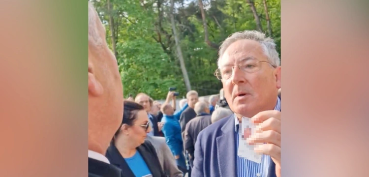 Górnicy przywitali Tuska, Sienkiewicz straszył ich policją