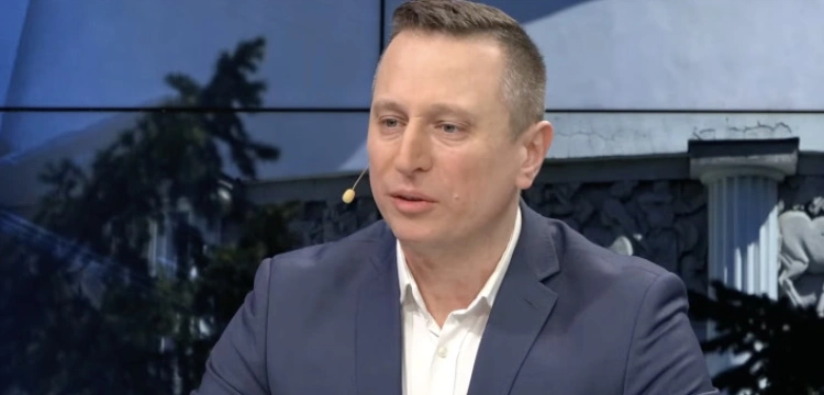 Prokuratura wnioskuje o uchylenie immunitetu Brejzie. W tle domniemana „farma trolli”