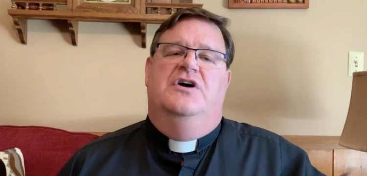 Ksiądz – gej sprawuje Mszę św. na cześć homoseksualistów. Jeszcze bardziej szokuje reakcja archidiecezji