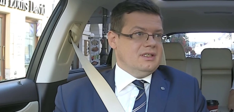 Kasta basta! „Iustitia” wzywa KE do wszczęcia postępowania przeciw Polsce