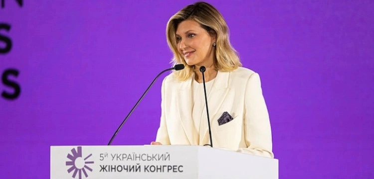 „Kiedy ja opadam z sił, ty pomagasz mi się podnieść”. Poruszające życzenia od pierwszej damy Ukrainy