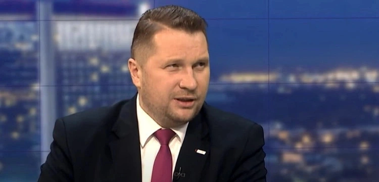 „Panie, pan mówi po polsku?”. Prof. Czarnek ostro do dziennikarza TVN