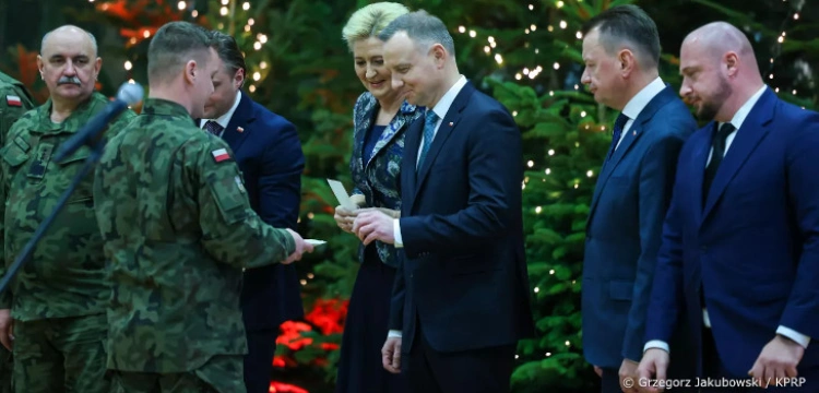 Prezydent do żołnierzy i funkcjonariuszy: Pokazaliście, że Polska może na was liczyć