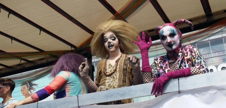 Ambasada amerykańska w Watykanie świętuje „Transpłciowy Dzień Pamięci”