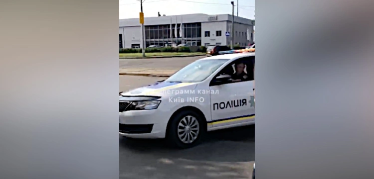 Kijów. Doprowadzony na rozprawę mężczyzna zdetonował bombę w sądzie