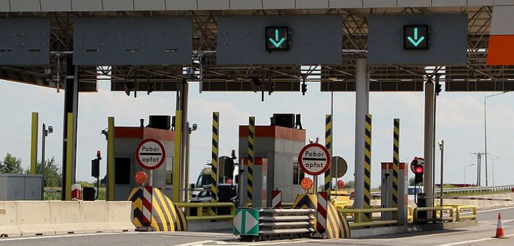 Opłaty za przejazd drogami płatnymi. Zmieniają się zasady dot. Ukraińców