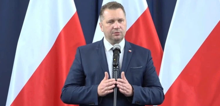 Min. Czarnek: Prezydent zmienił zdanie w 8 dni i przedłożył spokój nad dobro dzieci