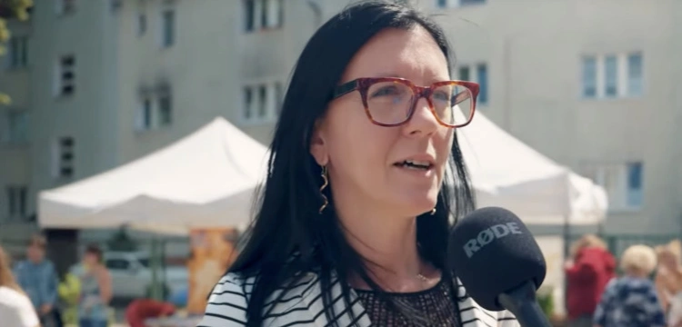 „Trzeba, k***a, wracać do swojego kraju”. Tak radna KO zwracała się do kierowcy taksówki
