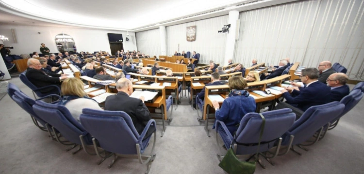 Nowelizacja ustawy o komisji ds. badania rosyjskich wpływów odrzucona przez Senat