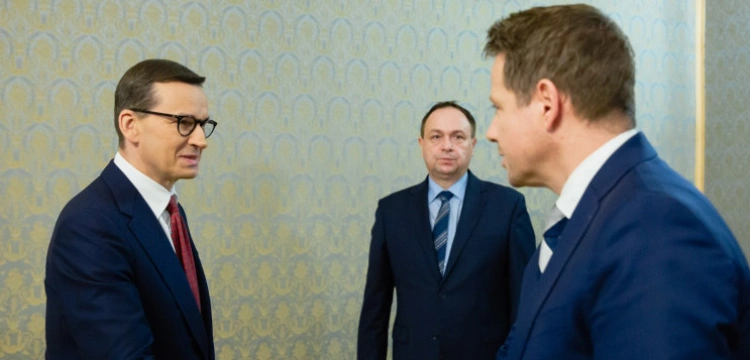 Premier spotkał się z Trzaskowskim. „To jest sensowne rozwiązanie”