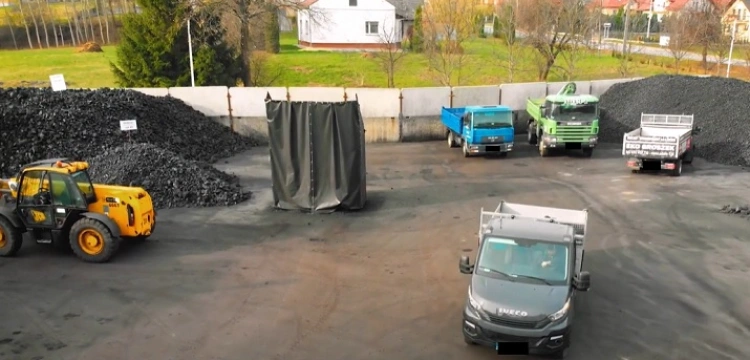 Projekt dot. udziału samorządów w zakupie węgla dla mieszkańców trafił do wykazu prac RM