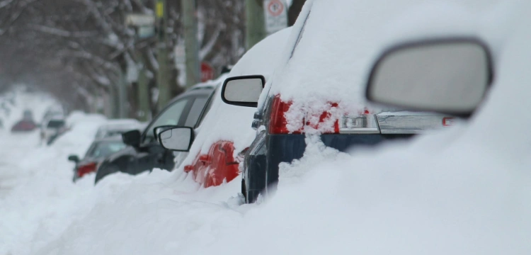 Istny dramat na S7! Śnieg całkowicie sparaliżował trasę