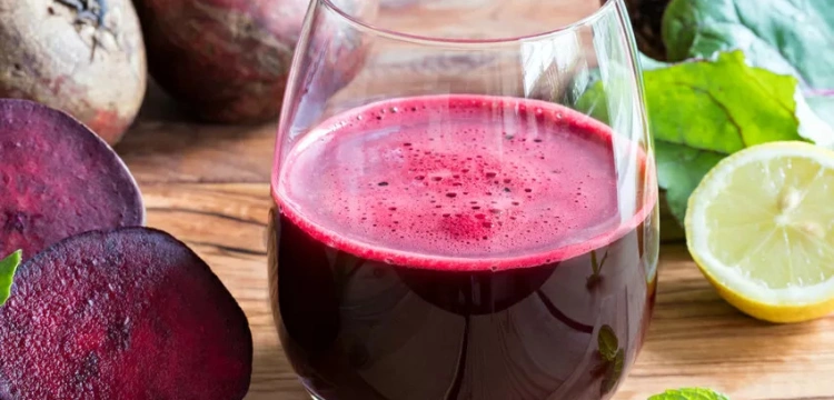 Sok z buraka wzmacnia krew i "reperuje" układ odpornościowy
