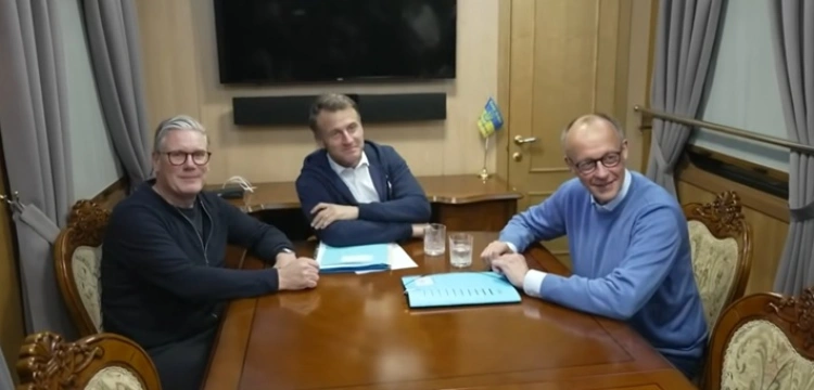 Europa nie chce wersji pokojowej Trumpa - Berlin, Paryż i Londyn szykują alternatywę