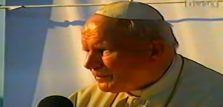 Św. Jan Paweł II: Budujmy Polskę wierną swym korzeniom! [Wideo]