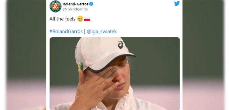 Mazurek Dąbrowskiego w Paryżu. Iga Świątek wspomniała o Ukrainie