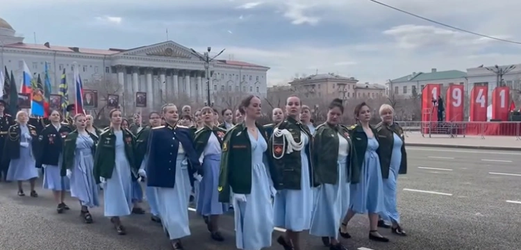 Wdowy zamiast czołgów. Symboliczny obraz rosyjskiej wojny w syberyjskiej Czycie