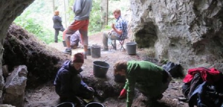 Jaskiniowcy sprzed 15 tys. lat w jaskini w Tatrach? Sensacyjne odkrycie polskich i słowackich archeologów