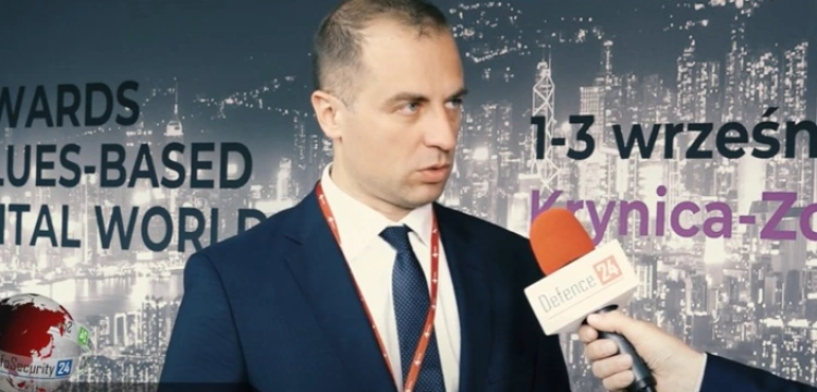 Szatkowski kontra Tusk: cofnięcie poświadczenia, medialna gra i polityczne rozliczenia