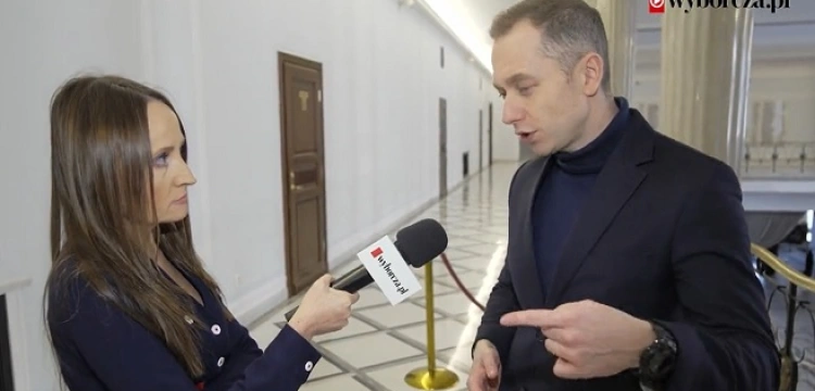 Absolutny ODLOT! Wg posła PO wszechwładny PiS „steruje kursami walut” [Wideo]