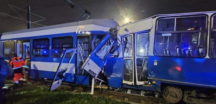 20 osób rannych w wyniku zderzenia tramwajów w Krakowie