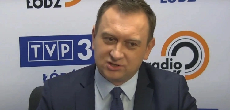 Czy jest na sali lekarz? Poseł Lewicy oskarża twórców serialu „Reset” o fałszowanie dokumentów państwowych