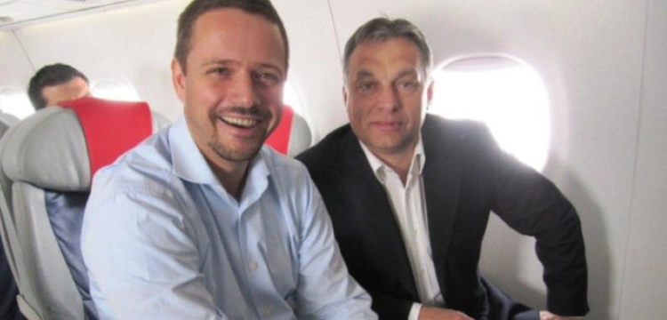 Bosak: Trzaskowski był przez lata w jednej partii z Orbanem