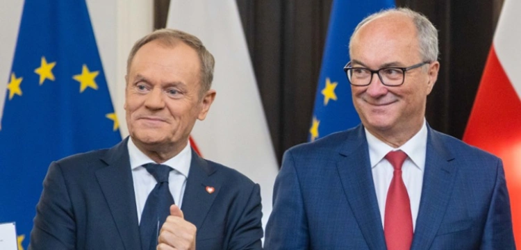 "Czerwona zamrażarka" ustaw Czarzastego i Tuska