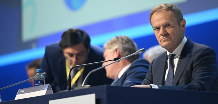 Tusk o rolnikach: nie rozmawiam z chuliganami