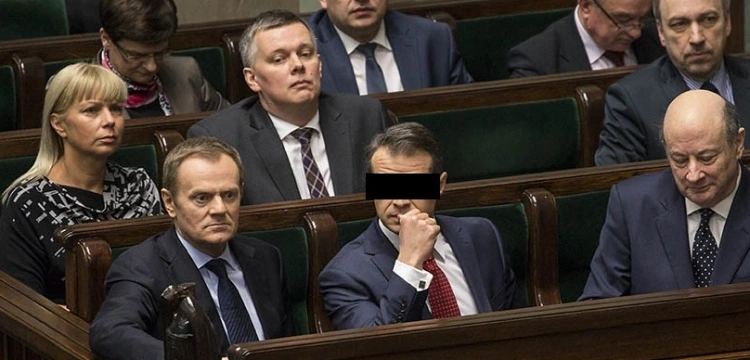 „Drużyna afer Tuska”, czyli ministrowie jego rządu z zarzutami prokuratorskimi