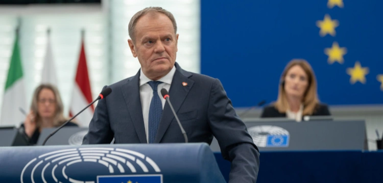 Tusk o ustawie wiatrakowej: złapałem się za głowę