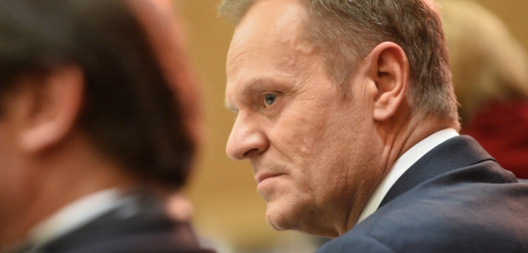 Wyniki nowego sondażu zepsują Tuskowi Majówkę. Polacy mu nie wierzą