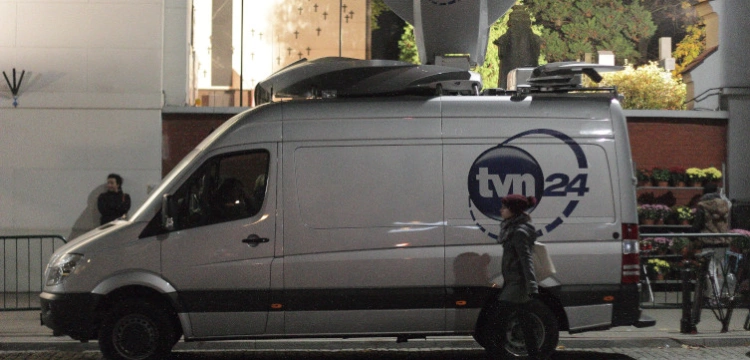 Podział amerykańskiego giganta medialnego. Dokąd trafi TVN?