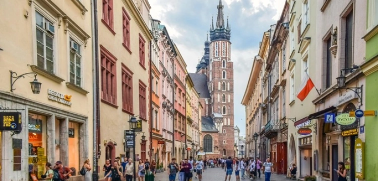 Demograficzne ostrzeżenie GUS: Polska kurczy się szybciej niż kiedykolwiek