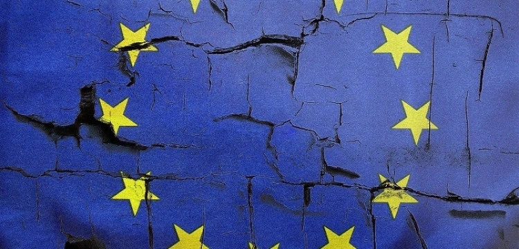Na Bałkanach iskrzy po decyzji UE ws. Ukrainy i Mołdawii