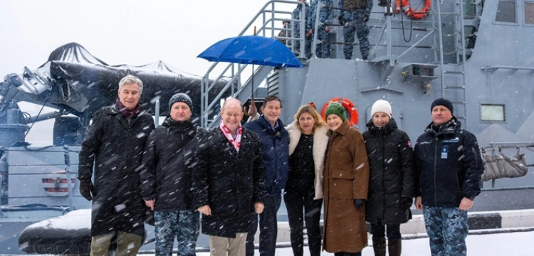 Amerykańscy senatorowie alarmują: Rosja celuje w firmy z USA na Ukrainie