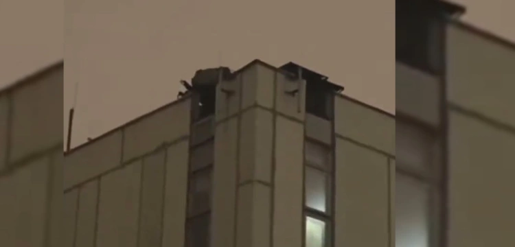 Moskwa: Rosjanie rozmieszczają systemy przeciwlotnicze na dachach budynków