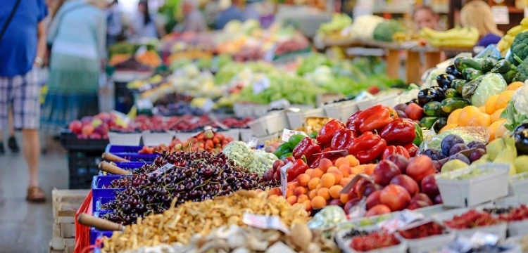 Rząd przyjął projekt noweli ustawy o organizacji rynków owoców i warzyw oraz rynku chmielu