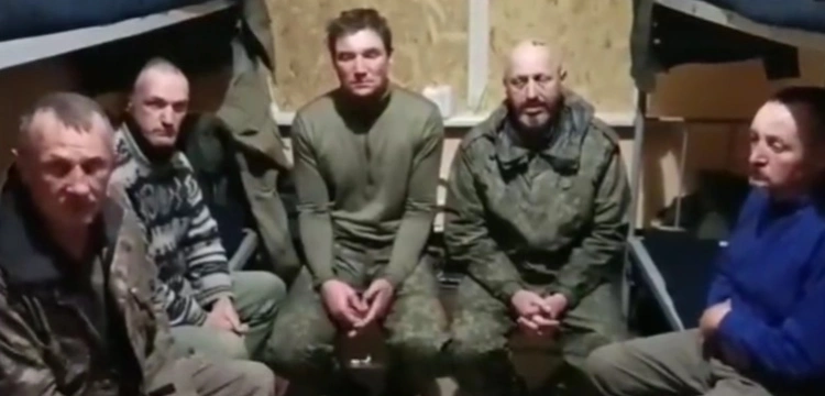 Woleli pójść do niewoli. Rosja zostawia żołnierzy bez jedzenia i wody