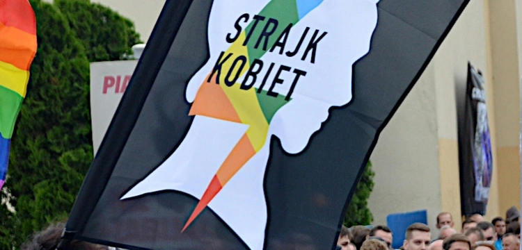 Niemcy nagradzają swoich? Suchanow z prestiżową Nagrodą Pokoju z Drezna