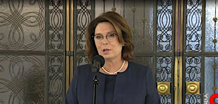 Kidawa-Błońska nową Marszałek Senatu