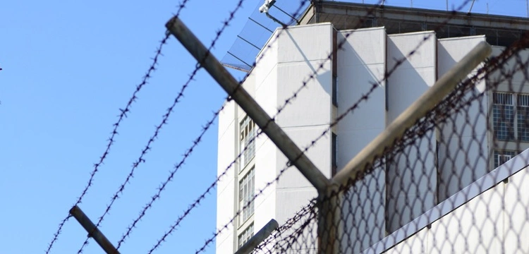 Fałszywy alarm ws. gwałtu i balanga na szkoleniu służb