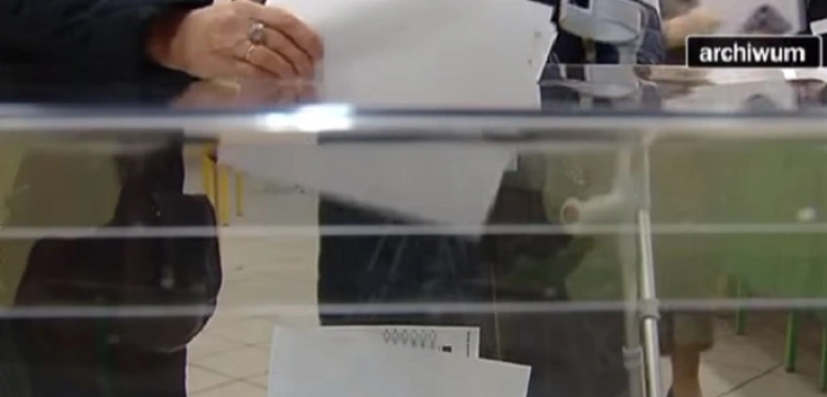 Polacy już głosują w wyborach samorządowych