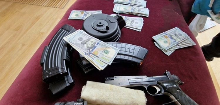 Rozbita grupa przestępcza wyłudzająca refundacje z NFZ